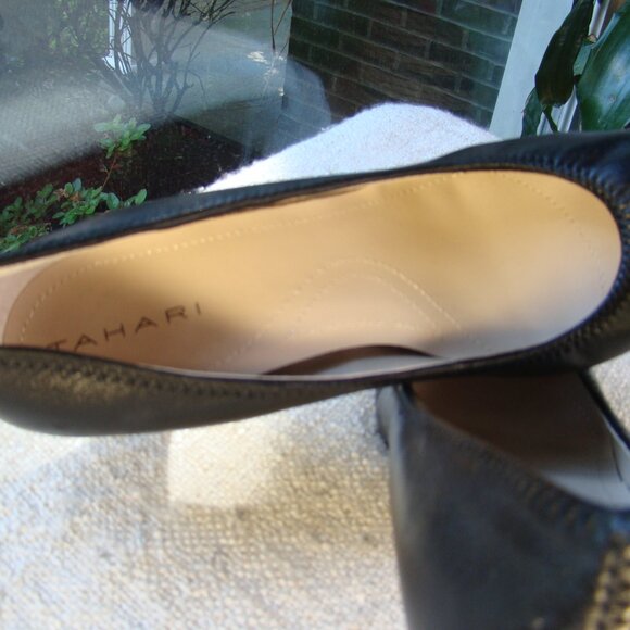 Tahari NWOT black cushion insole leather medium kitten heel pointy toe pumps S 6 - Picture 4 of 6